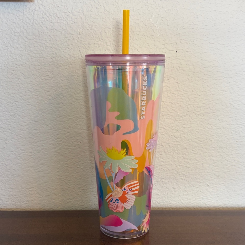 Starbucks Iridescent Summer Floral Daisy  Venti Tumbler with Yellow Straw
